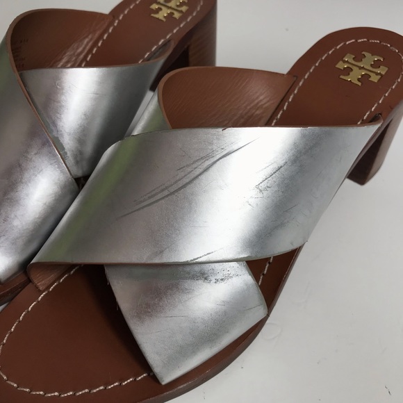 TORY BURCH Womens Mule Montrose Silver Metallic Cross Straps Sandals Size 9.5 M - Picture 2 of 8